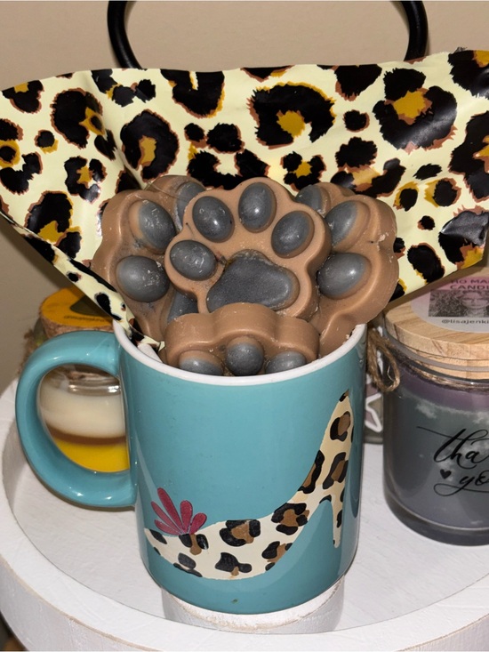 Ho Made Other - Decorative Paw Print Wax Melts in Brown and Gray